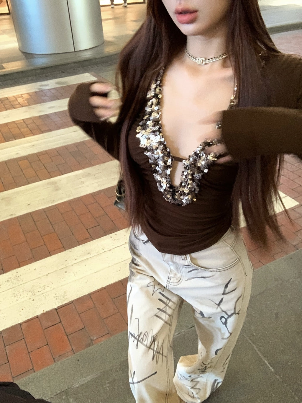 Heavy Industry Sequins brown Sexy V-Neck Long-Sleeved T-Shirt Women's Autumn Design Sense Base Shirt Slim-Fit Inner Spice Girl Top