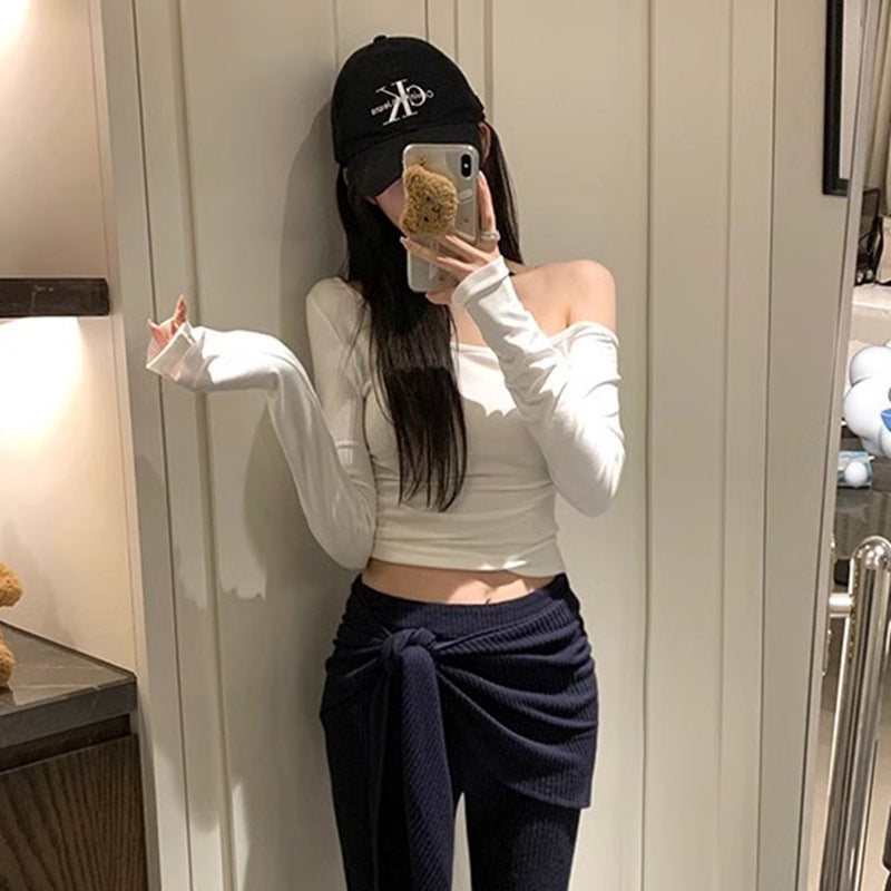 Jin Jing Guan Tu [in stock Original Practice] Clavicle Plan Spice Girls Solid Color Slant Shoulder Slim Long Sleeve T-shirt