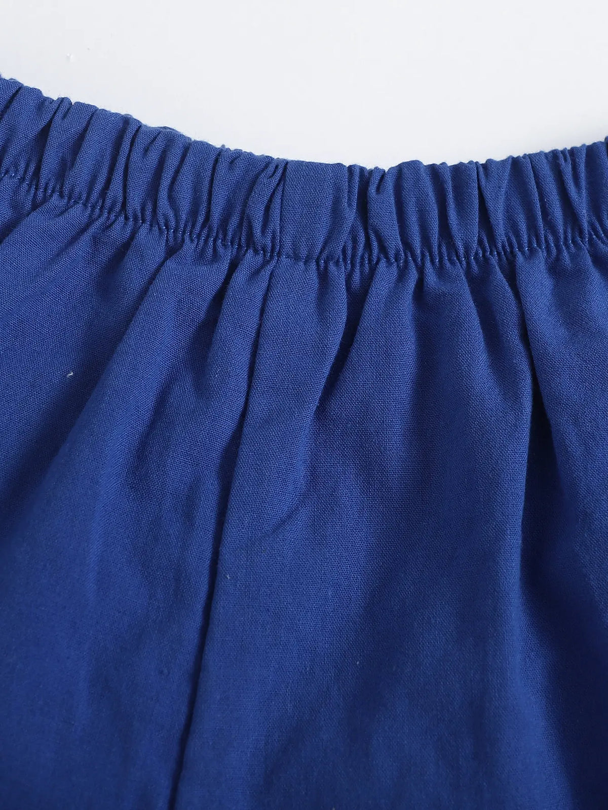 Girls' dark blue ruffled shorts - comfortable elastic waist design