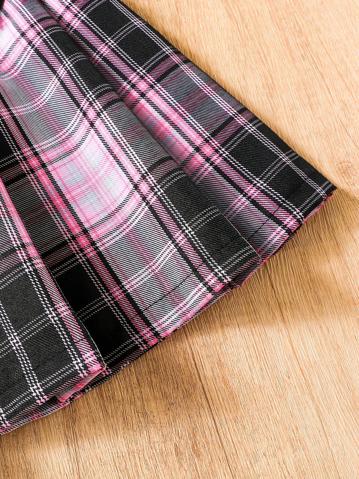 Girls' Casual Skirt Set: Short-Sleeved Shirt and Pink-Purple Plaid Bow Skirt Two-Piece Set, White Top Paired with Pink-Purple Skirt, Fashionable and Versatile, Suitable for Girls Aged 5-13