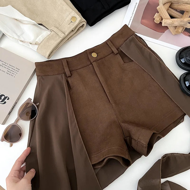 Straight Shorts for Women's Autumn and Winter 2025 New Hip-wrapped and Thin Spice Girls High-waisted Versatile A-word Hot Pants