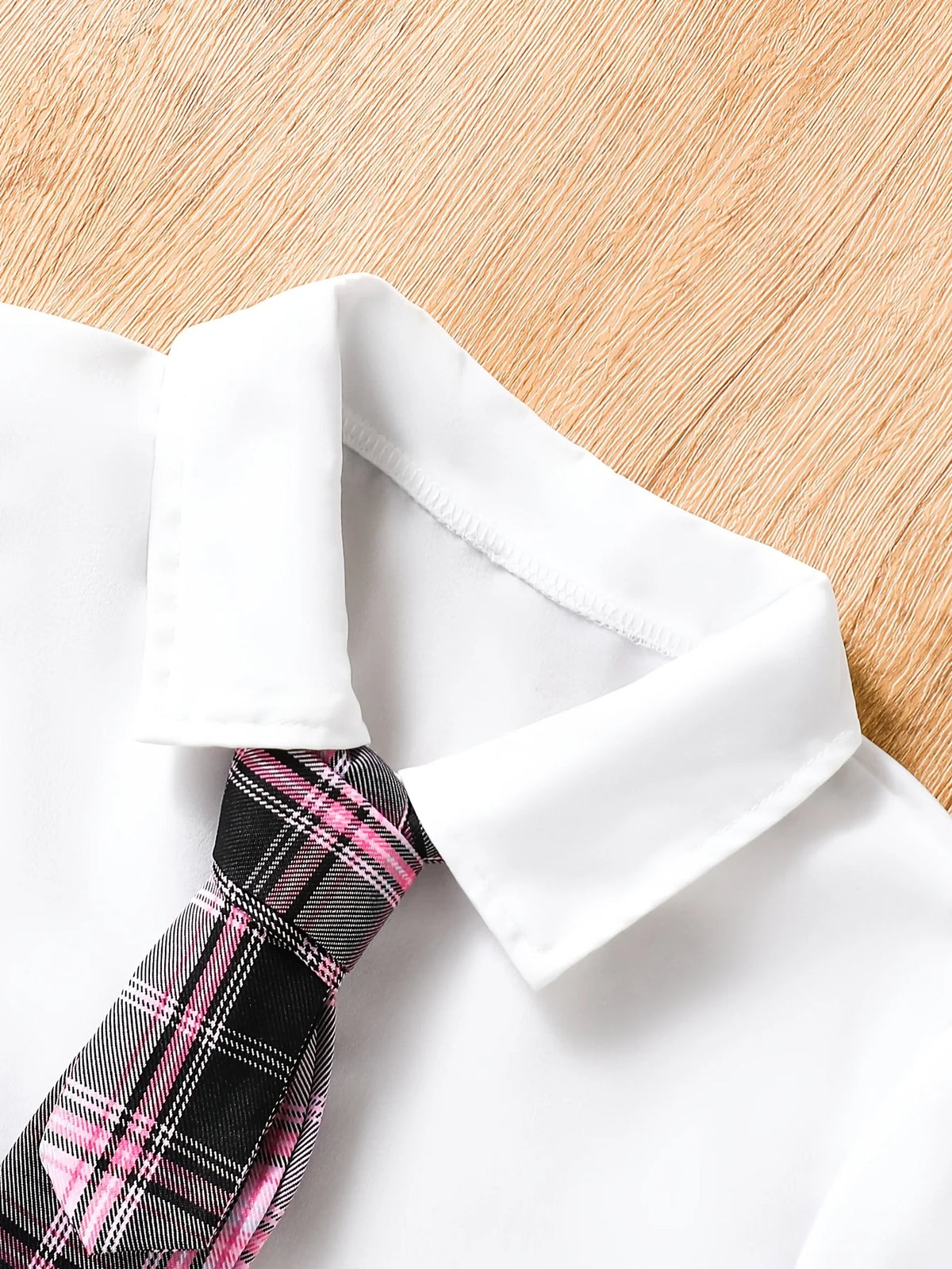 Girls' Casual Skirt Set: Short-Sleeved Shirt and Pink-Purple Plaid Bow Skirt Two-Piece Set, White Top Paired with Pink-Purple Skirt, Fashionable and Versatile, Suitable for Girls Aged 5-13